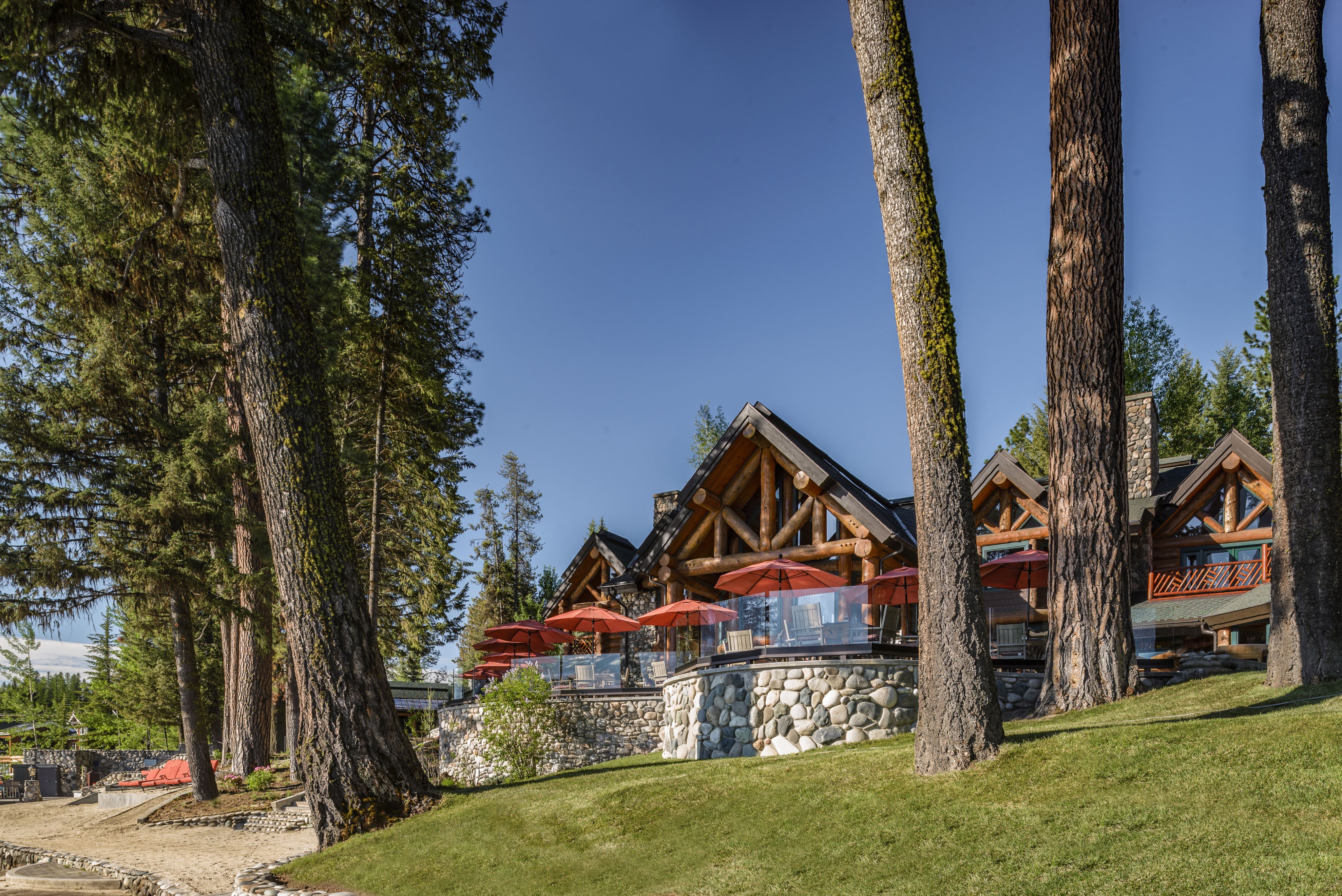 The Clubhouse at Whitetail Club